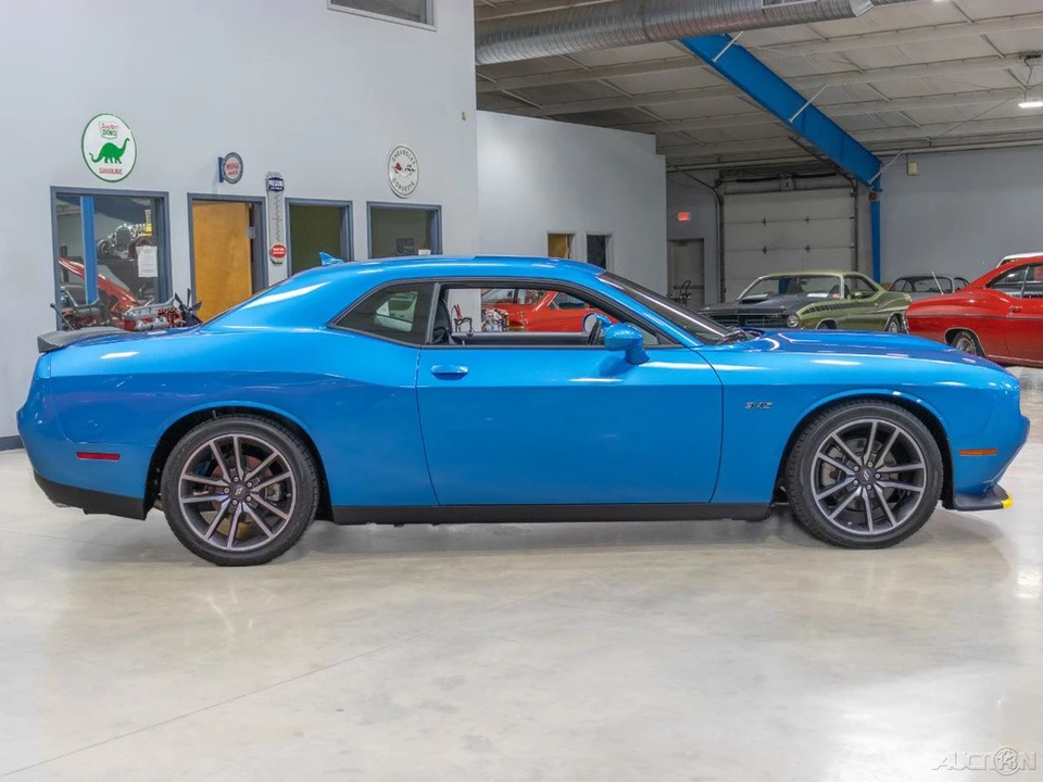 2023 Dodge Challenger 3rd Gen - Image 8 of 24