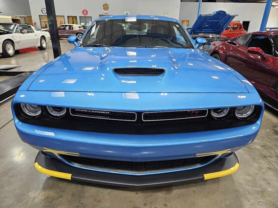 2023 Dodge Challenger 3rd Gen - Image 2 of 13