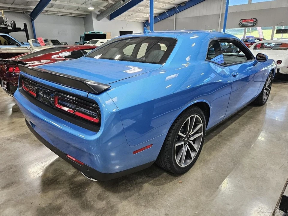 2023 Dodge Challenger 3rd Gen - Image 4 of 13
