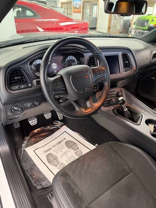 2023 Dodge Challenger 3rd Gen - Image 20 of 21