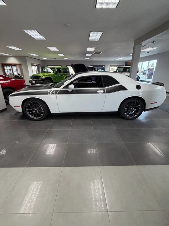 2023 Dodge Challenger 3rd Gen - Image 6 of 21