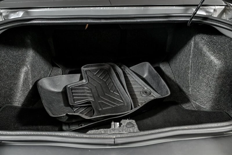 2023 Dodge Challenger 3rd Gen - Image 11 of 30