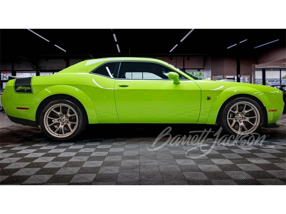 2023 Dodge Challenger 3rd Gen - Image 2 of 5