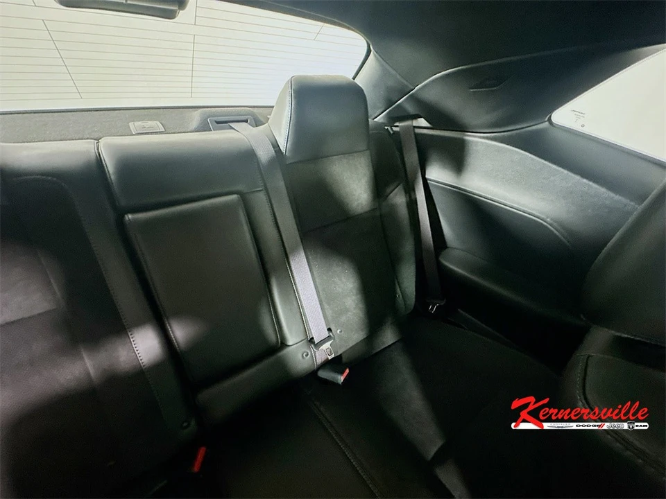 2023 Dodge Challenger 3rd Gen - Image 14 of 21