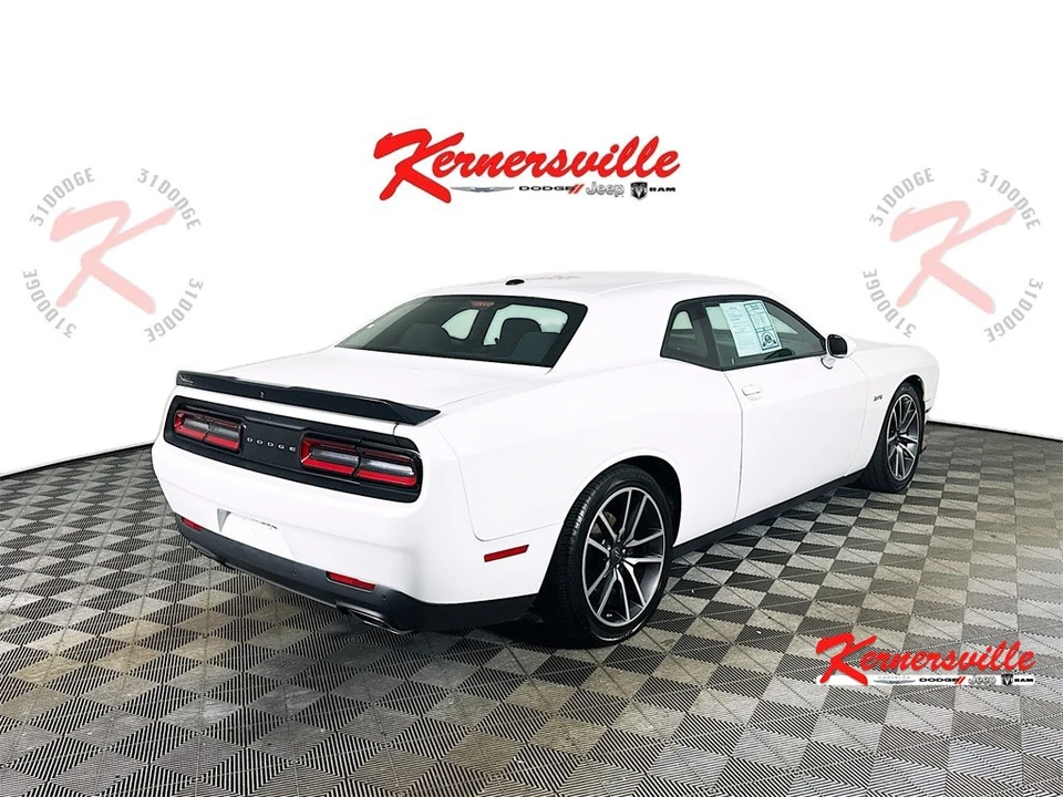 2023 Dodge Challenger 3rd Gen - Image 7 of 21