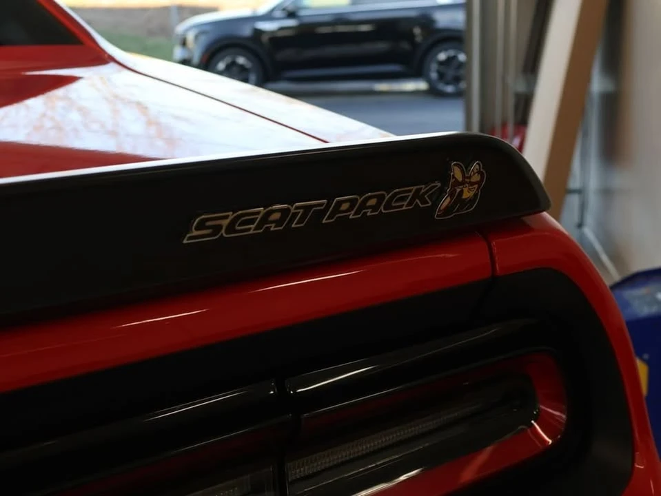 2023 Dodge Challenger 3rd Gen - Image 9 of 20