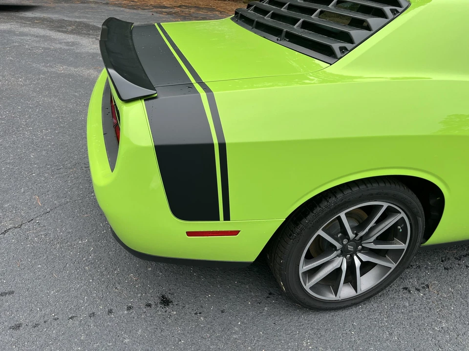 2023 Dodge Challenger 3rd Gen - Image 22 of 31