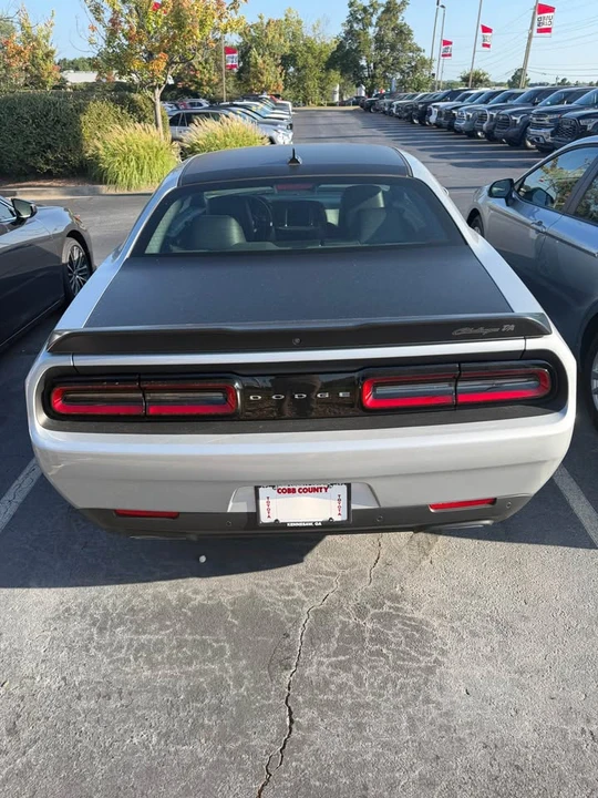 2023 Dodge Challenger 3rd Gen - Image 9 of 10