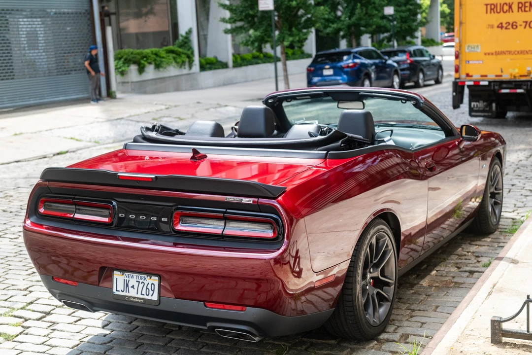 2023 Dodge Challenger 3rd Gen - Image 6 of 31