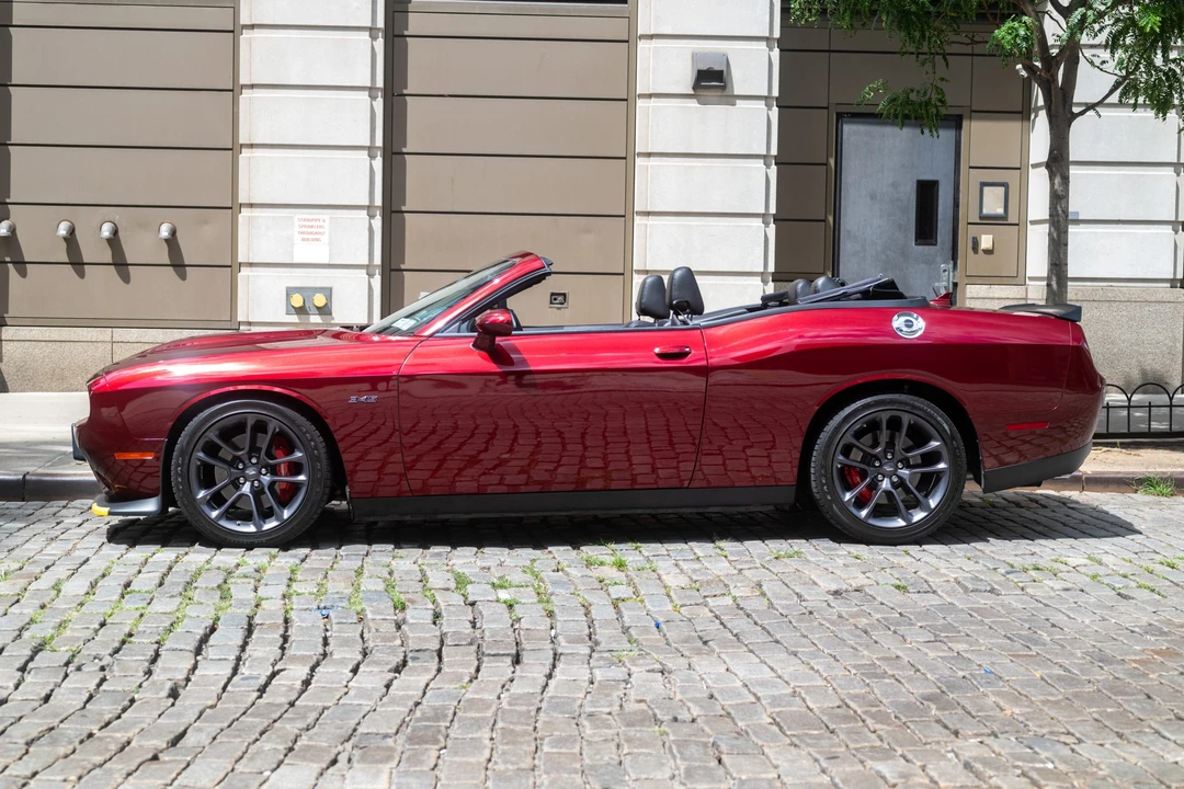 2023 Dodge Challenger 3rd Gen - Image 10 of 31