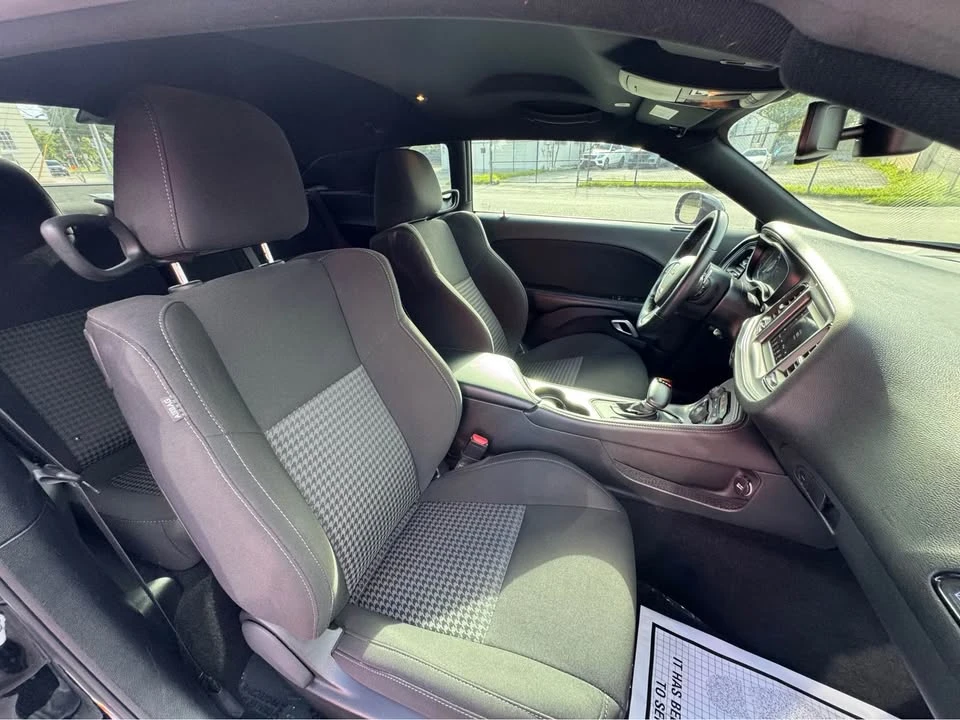 2023 Dodge Challenger 3rd Gen - Image 10 of 13