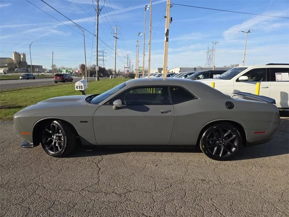 2023 Dodge Challenger 3rd Gen - Image 4 of 19