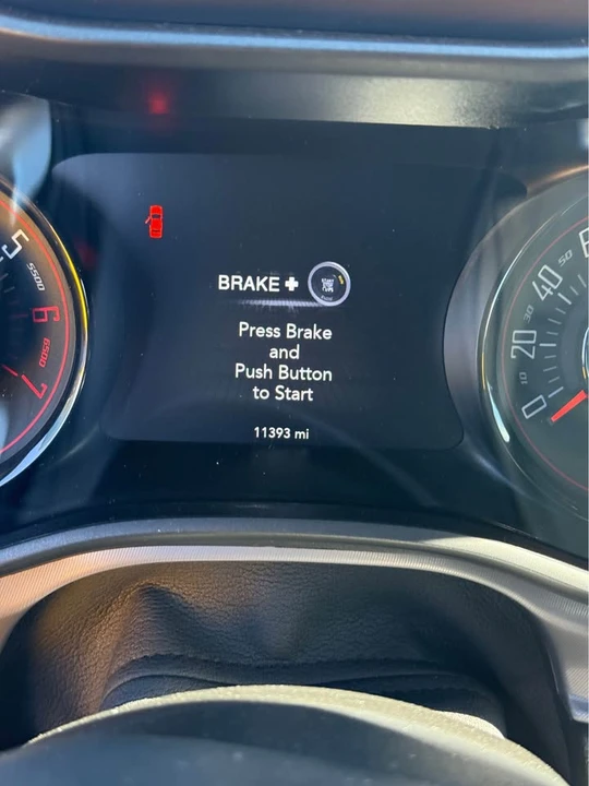 2023 Dodge Challenger 3rd Gen - Image 11 of 14