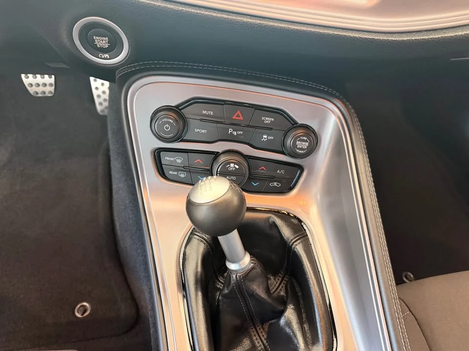 2023 Dodge Challenger 3rd Gen - Image 10 of 12