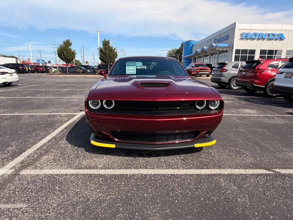 2023 Dodge Challenger 3rd Gen - Image 2 of 15