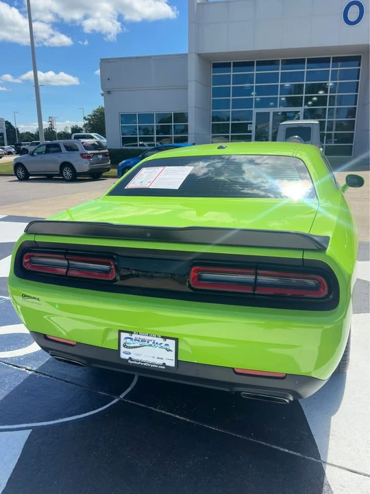 2023 Dodge Challenger 3rd Gen - Image 4 of 10