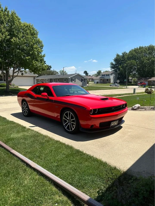 2023 Dodge Challenger 3rd Gen - Image 2 of 7