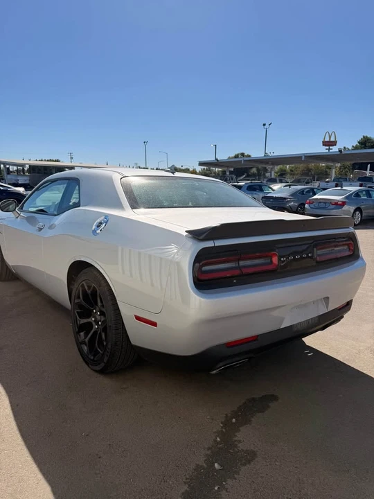2023 Dodge Challenger 3rd Gen - Image 3 of 10