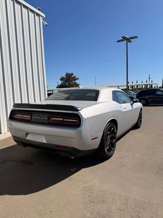2023 Dodge Challenger 3rd Gen - Image 4 of 10