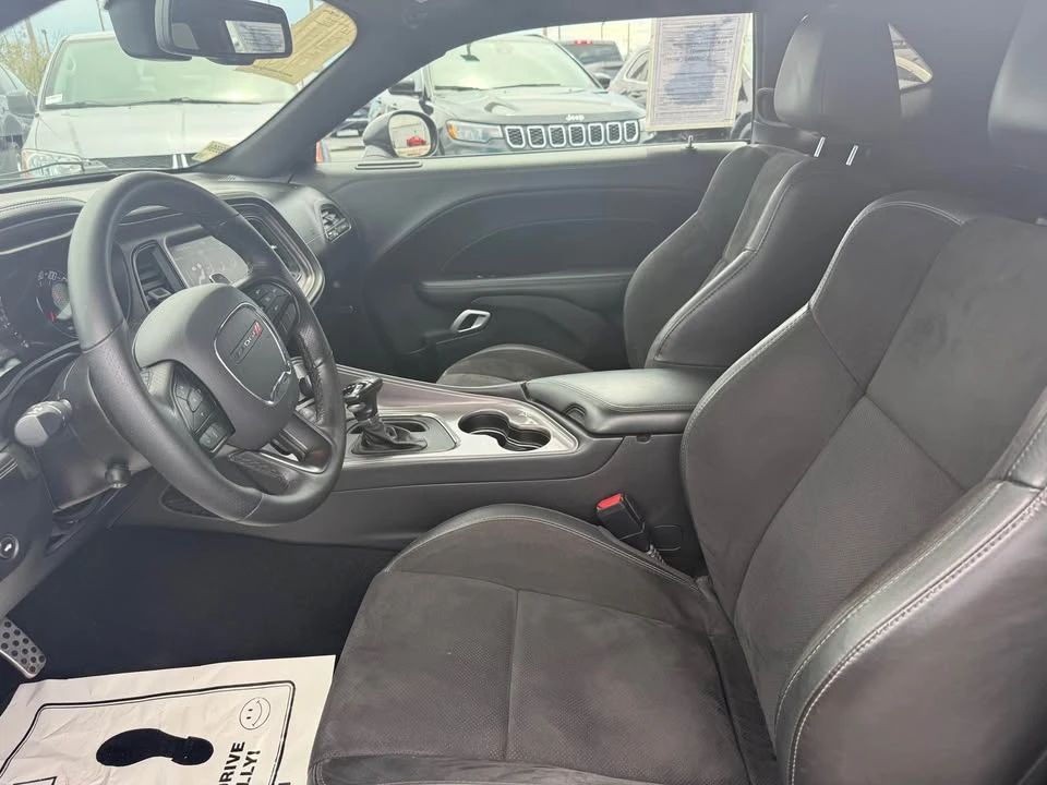2023 Dodge Challenger 3rd Gen - Image 10 of 13