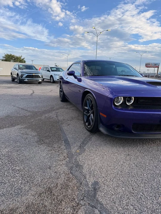 2023 Dodge Challenger 3rd Gen - Image 2 of 10