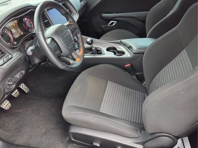 2023 Dodge Challenger 3rd Gen - Image 9 of 18