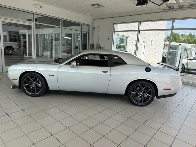 2023 Dodge Challenger 3rd Gen - Image 10 of 20
