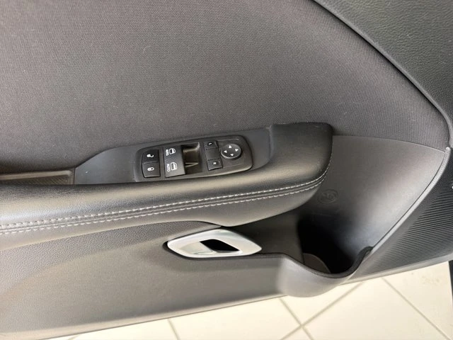 2023 Dodge Challenger 3rd Gen - Image 15 of 20