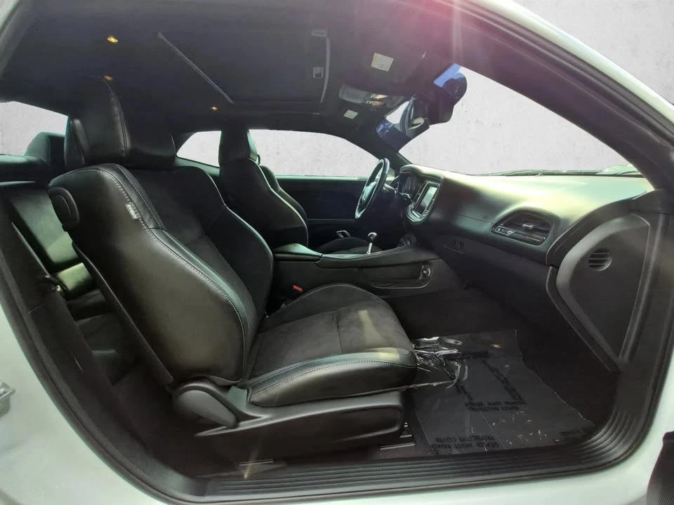 2023 Dodge Challenger 3rd Gen - Image 10 of 15