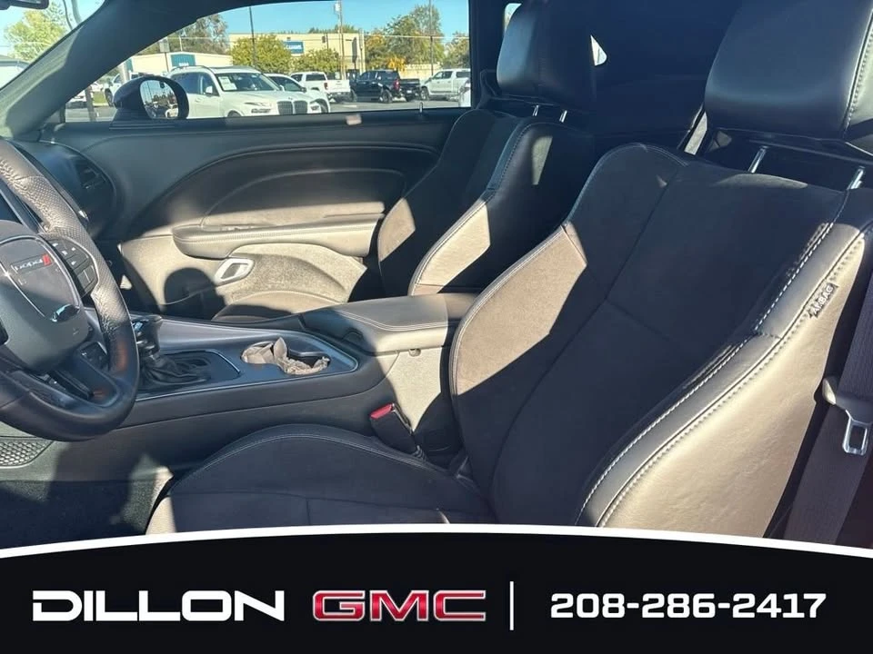 2023 Dodge Challenger 3rd Gen - Image 10 of 15