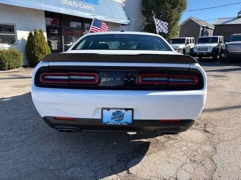 2023 Dodge Challenger 3rd Gen - Image 5 of 10
