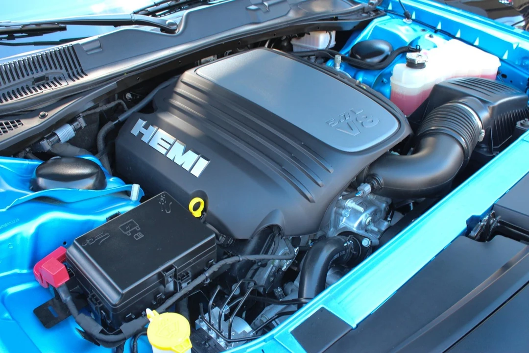 2023 Dodge Challenger 3rd Gen - Image 15 of 31