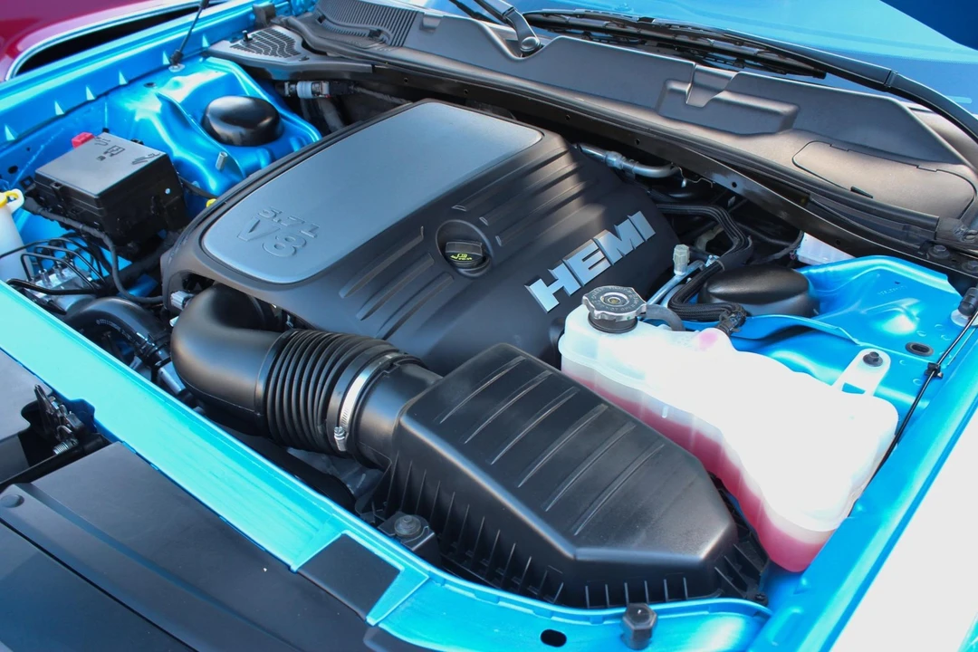 2023 Dodge Challenger 3rd Gen - Image 16 of 31