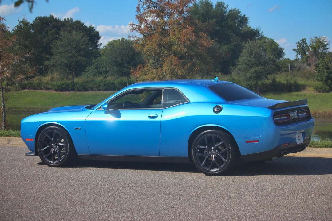 2023 Dodge Challenger 3rd Gen - Image 28 of 31