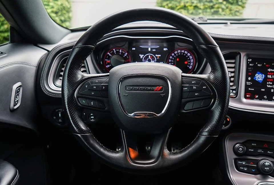 2023 Dodge Challenger 3rd Gen - Image 9 of 20