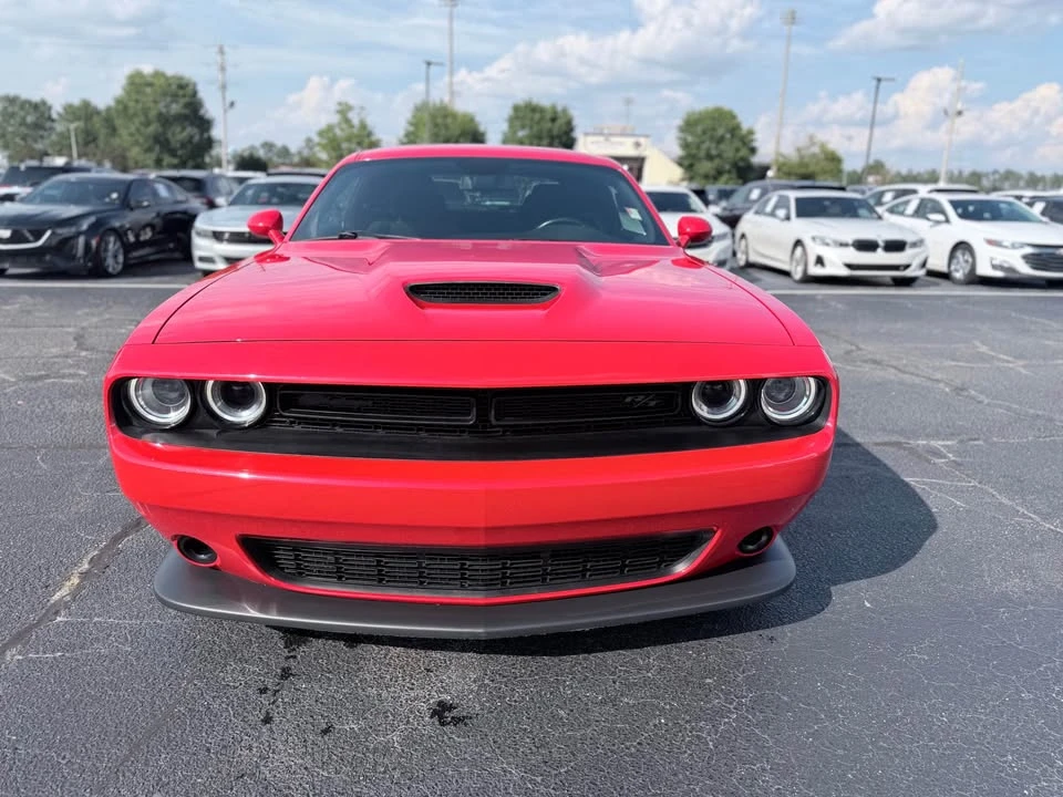 2023 Dodge Challenger 3rd Gen - Image 2 of 17