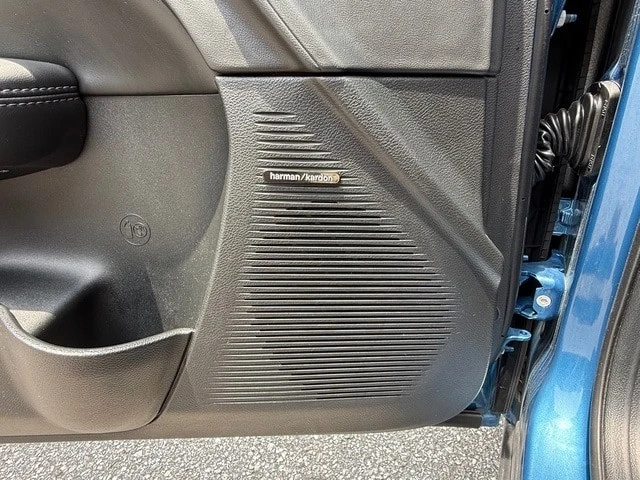 2023 Dodge Challenger 3rd Gen - Image 13 of 30