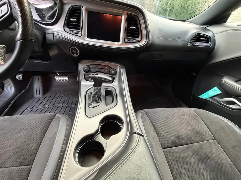 2023 Dodge Challenger 3rd Gen - Image 9 of 10