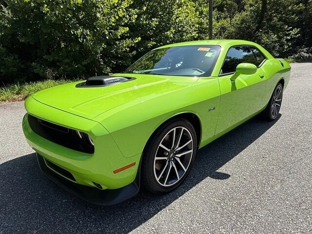 2023 Dodge Challenger 3rd Gen - Image 2 of 29