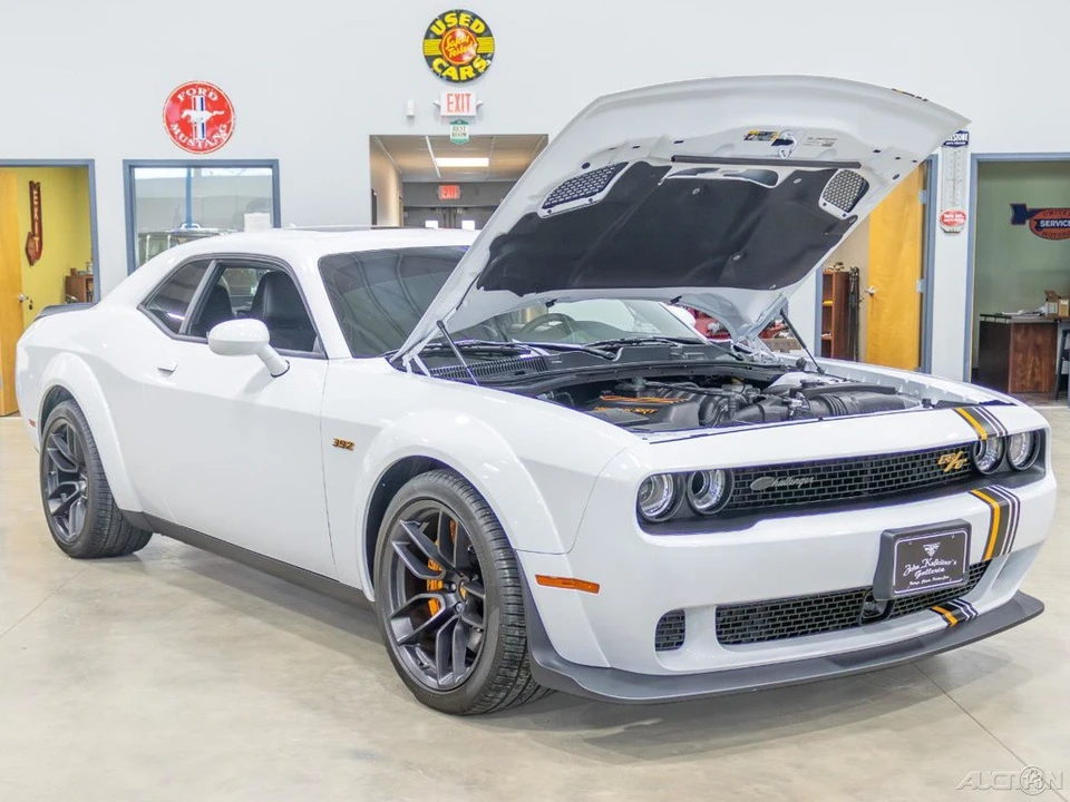 2023 Dodge Challenger SRT8 & 392 3rd Gen - Image 9 of 21