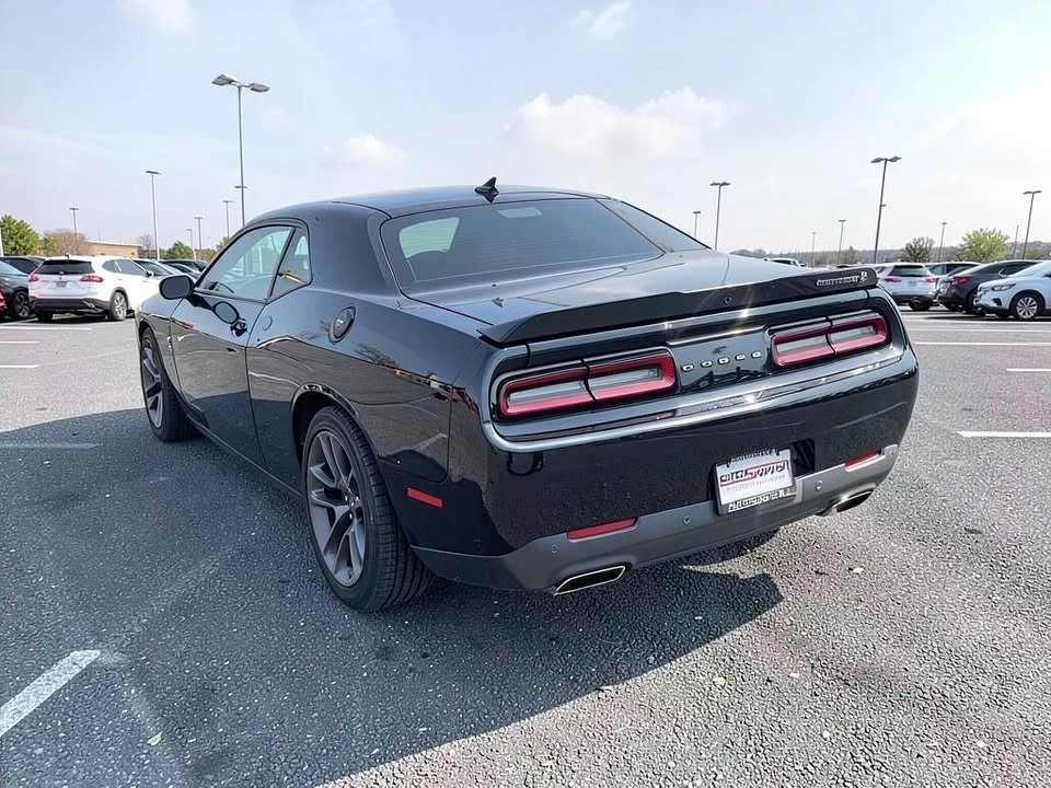 2023 Dodge Challenger SRT8 & 392 3rd Gen - Image 5 of 8