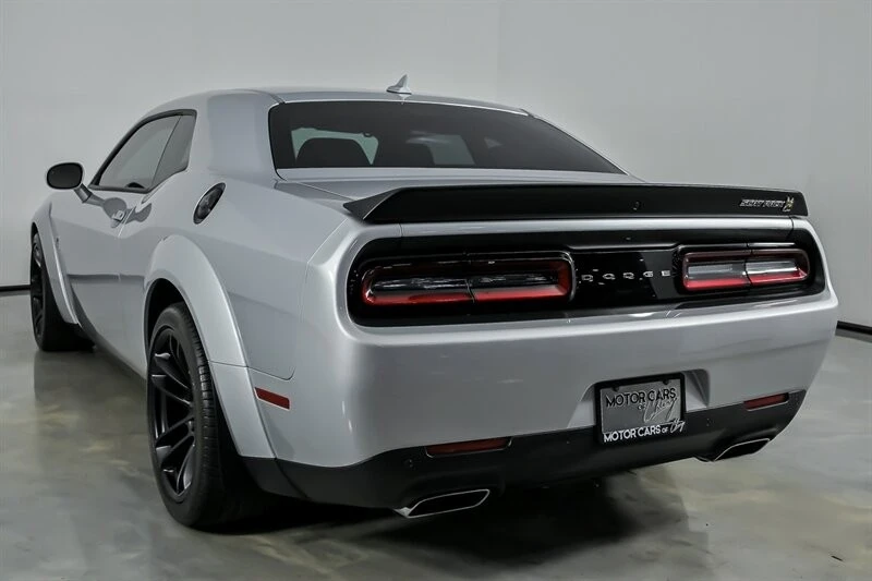 2023 Dodge Challenger SRT8 & 392 3rd Gen - Image 10 of 31