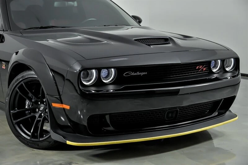2023 Dodge Challenger SRT8 & 392 3rd Gen - Image 3 of 31