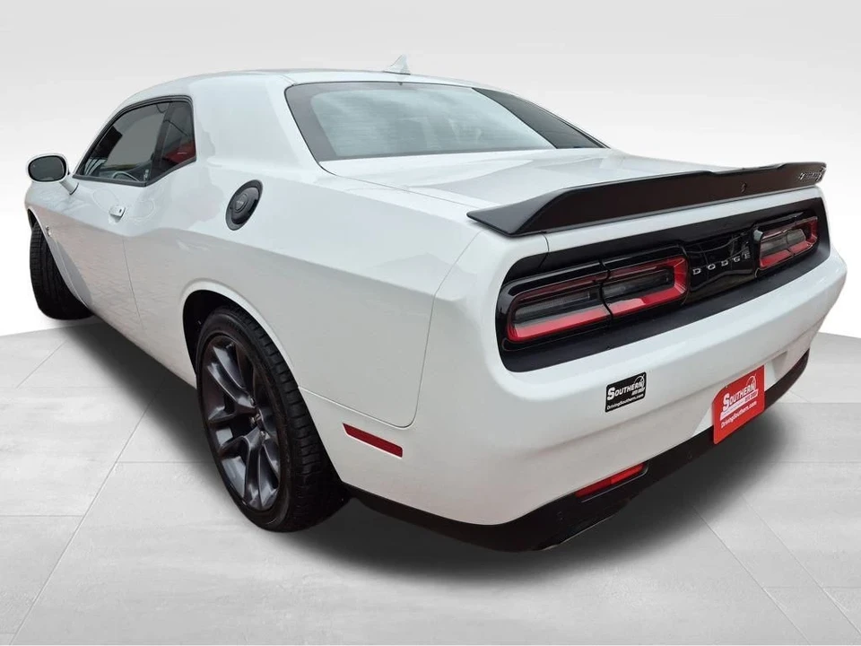 2023 Dodge Challenger SRT8 & 392 3rd Gen - Image 4 of 12