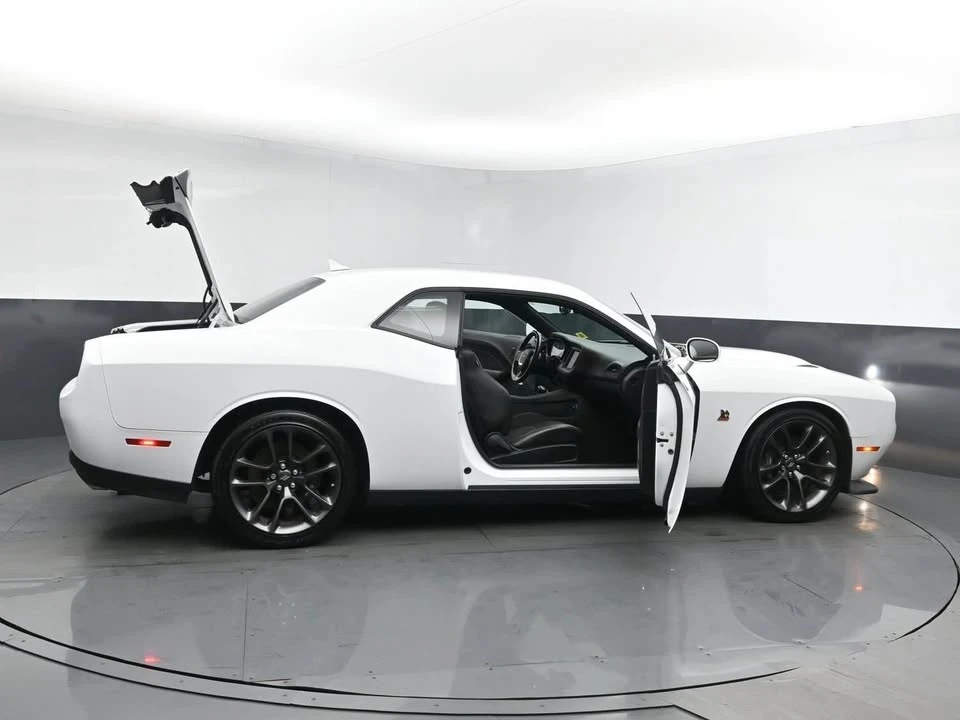 2023 Dodge Challenger SRT8 & 392 3rd Gen - Image 17 of 20