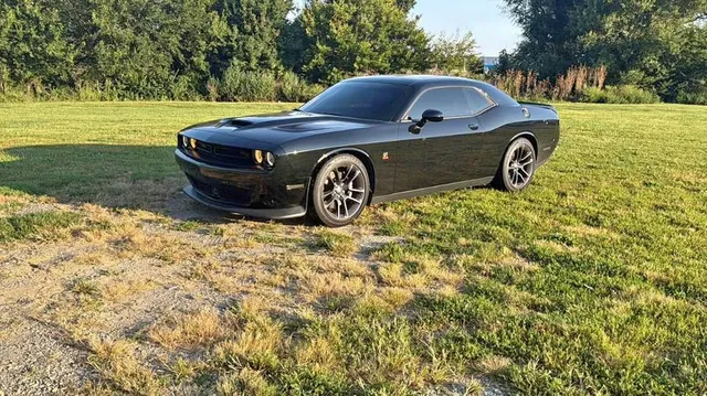 2023 Dodge Challenger R/T Scat Pack Coupe 2D