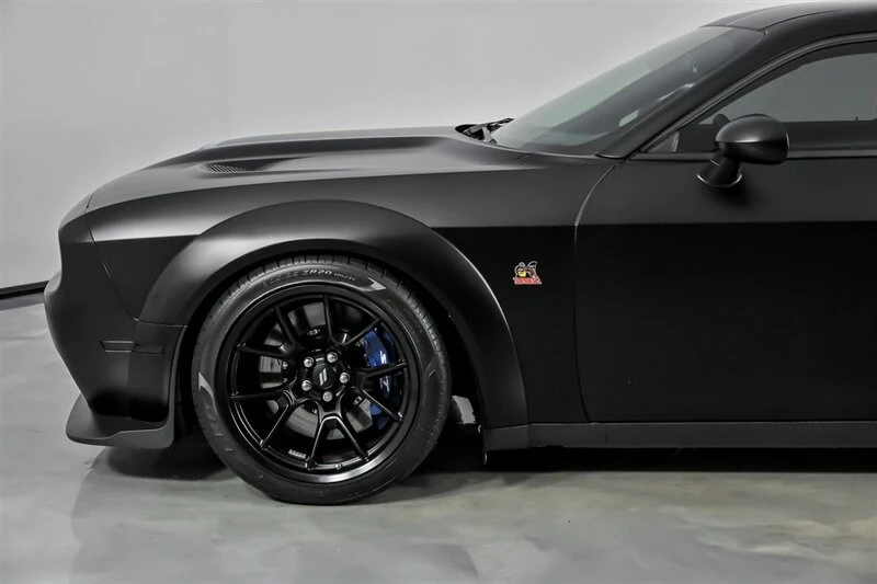 2023 Dodge Challenger SRT8 & 392 3rd Gen - Image 9 of 12