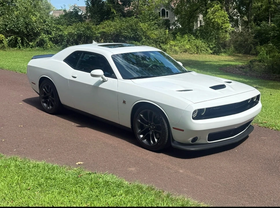 2023 Dodge Challenger SRT8 & 392 3rd Gen - Image 2 of 9