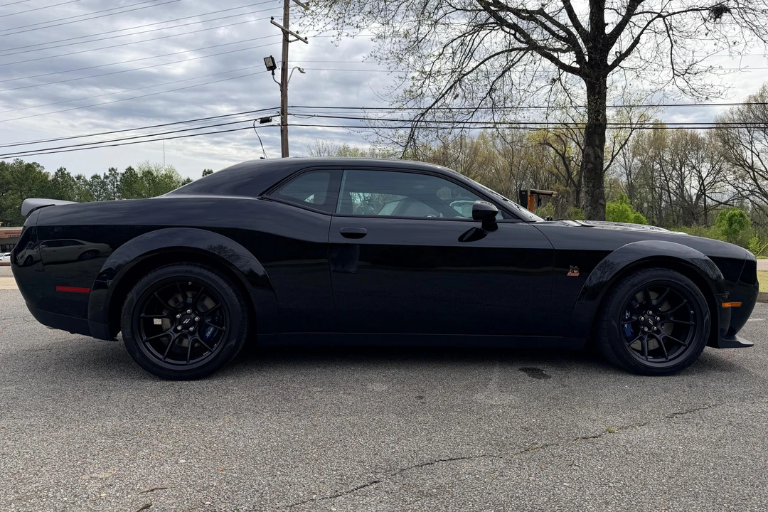 2023 Dodge Challenger SRT8 & 392 3rd Gen - Image 3 of 31