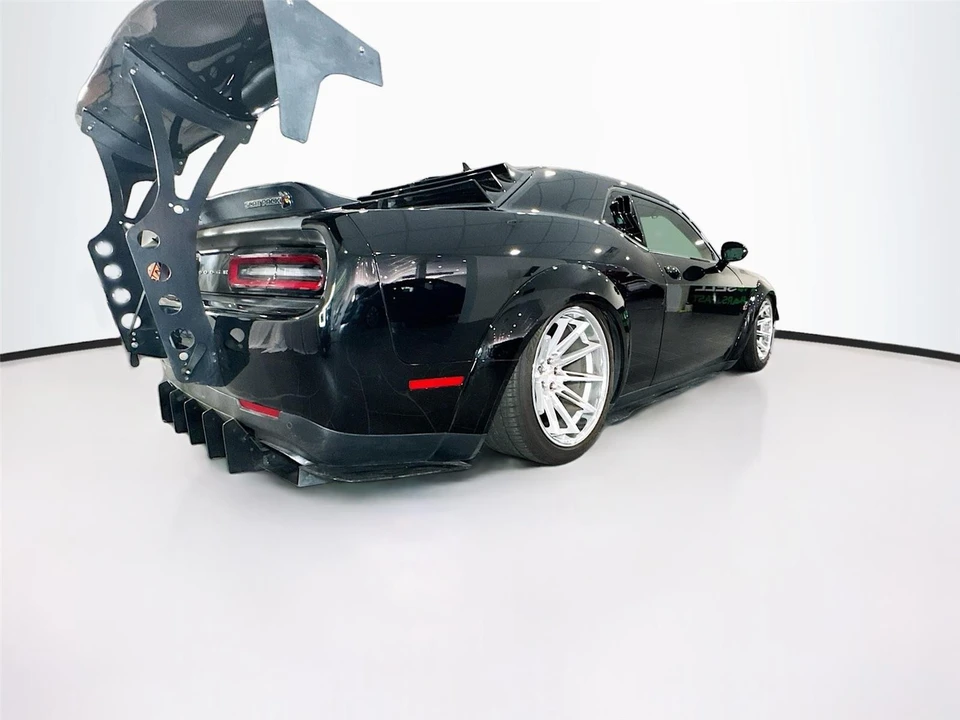 2023 Dodge Challenger SRT8 & 392 3rd Gen - Image 5 of 13